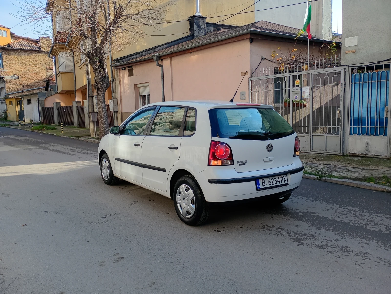 VW Polo 1.4 80к.с. Перфектна  - изображение 2