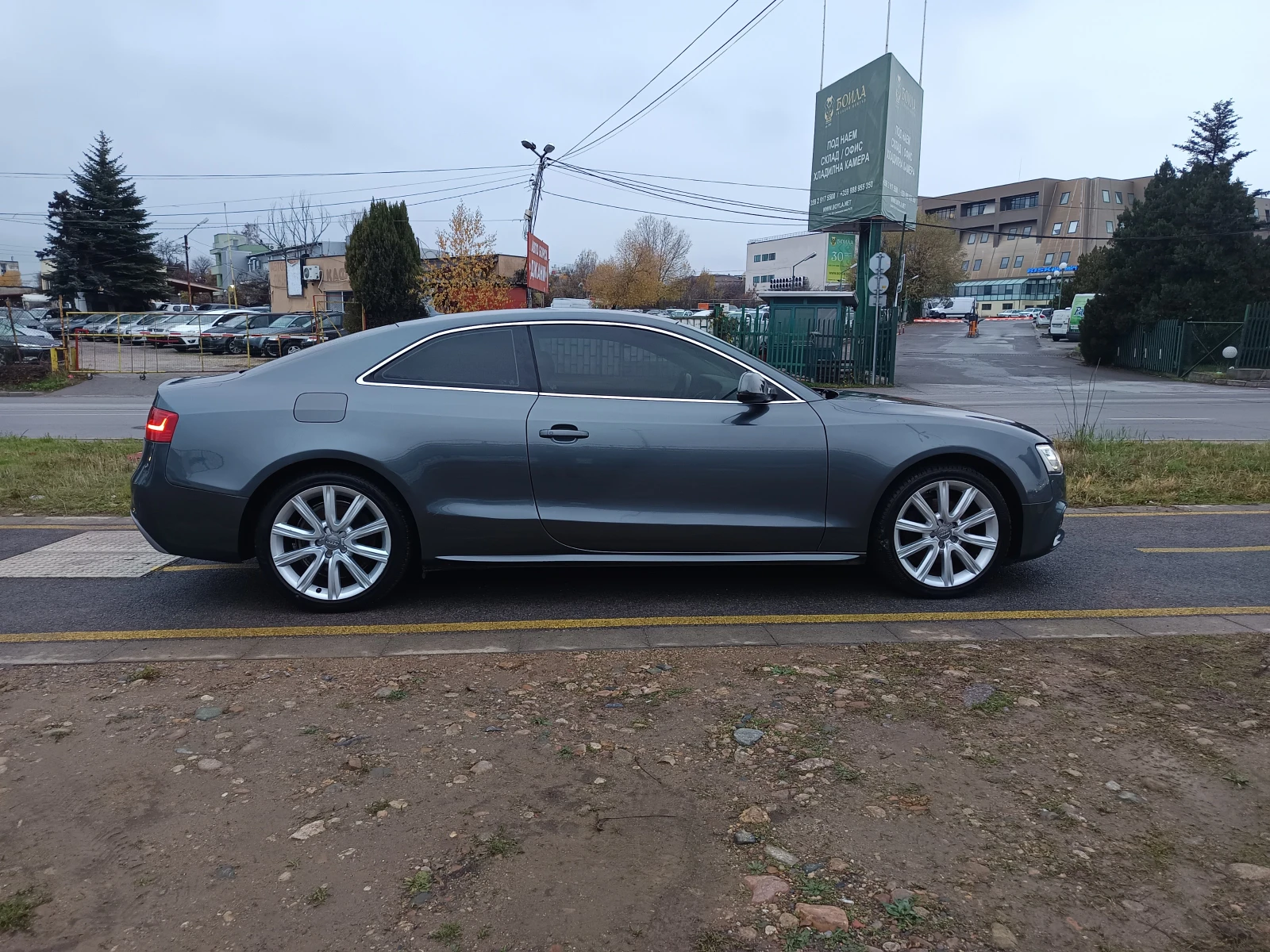 Audi A5 2.0TDI S-LINE - изображение 4