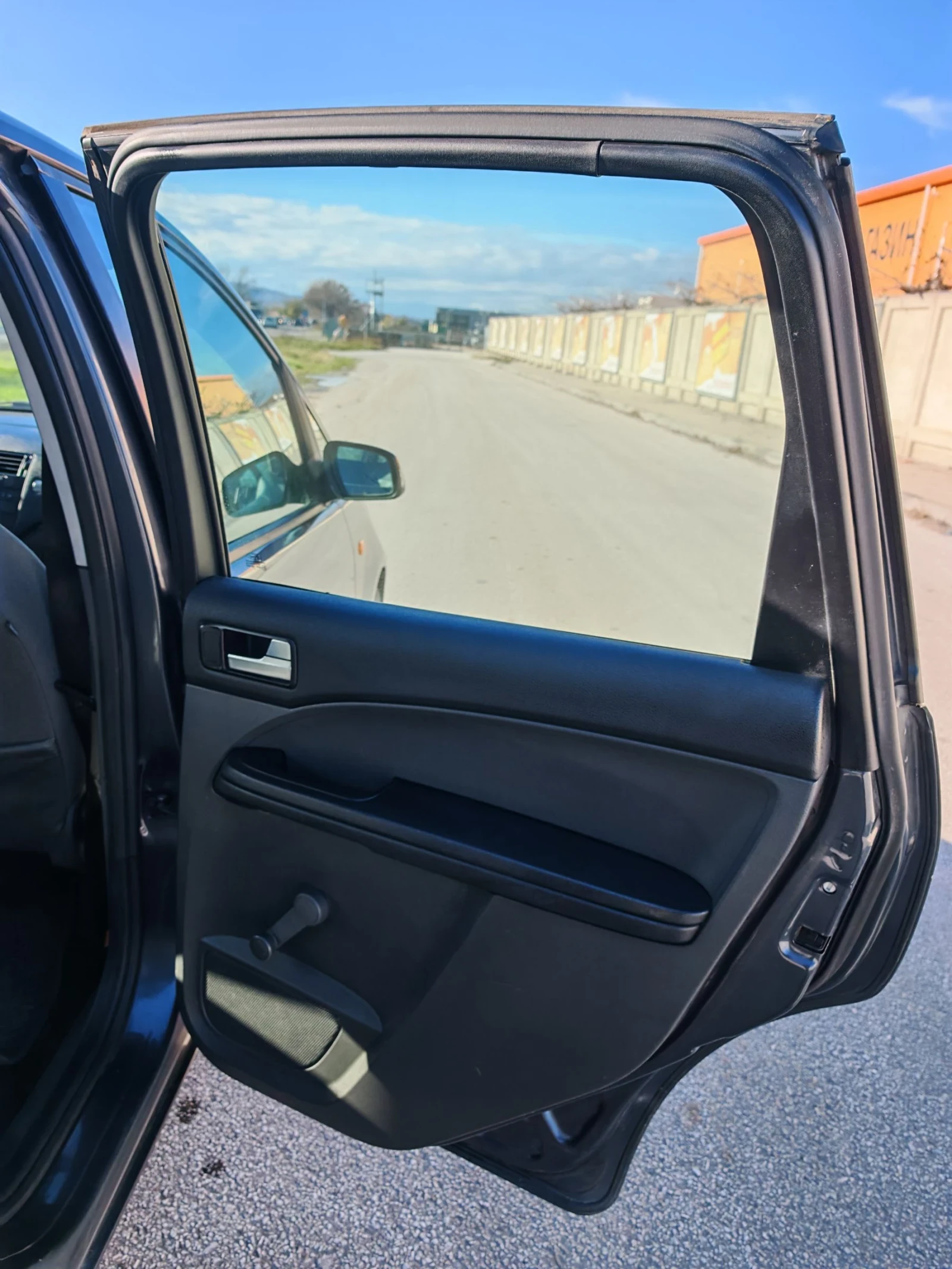 Ford C-max 1.6 | Mobile.bg � ����������� 14