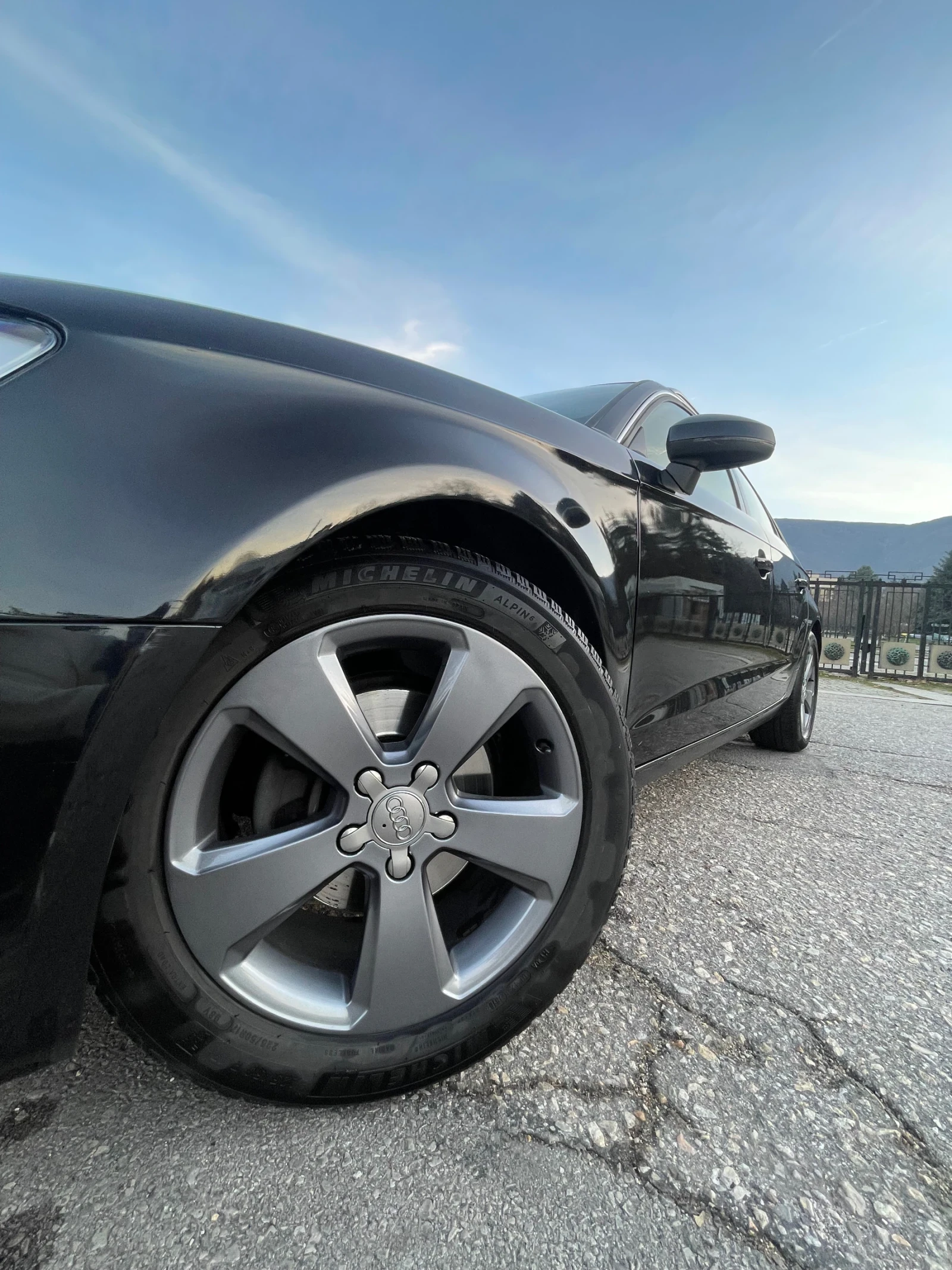 Audi A3 G-tron - изображение 4