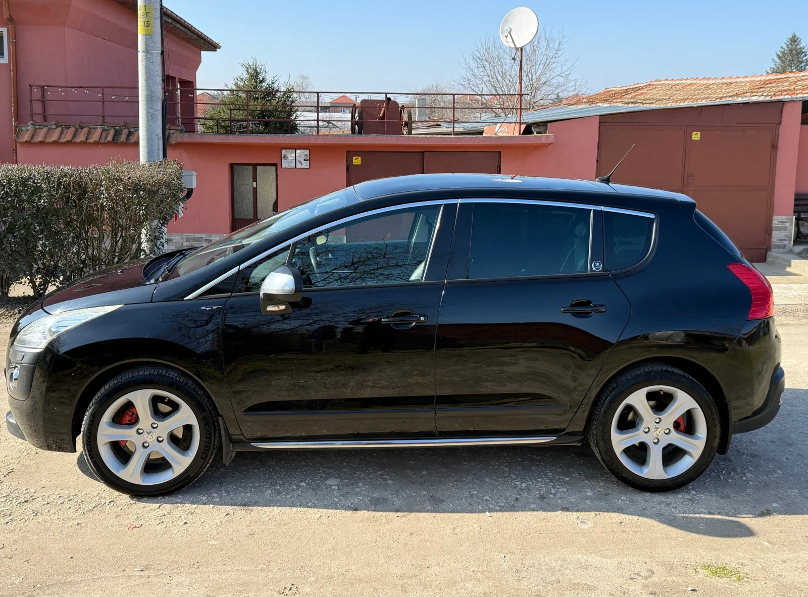 Peugeot 3008 2.0 hdi 163кс, снимка 2 - Автомобили и джипове - 53485376