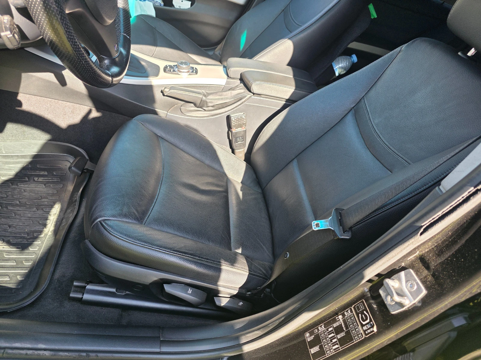 BMW 330 IX, снимка 10 - Автомобили и джипове - 53975127