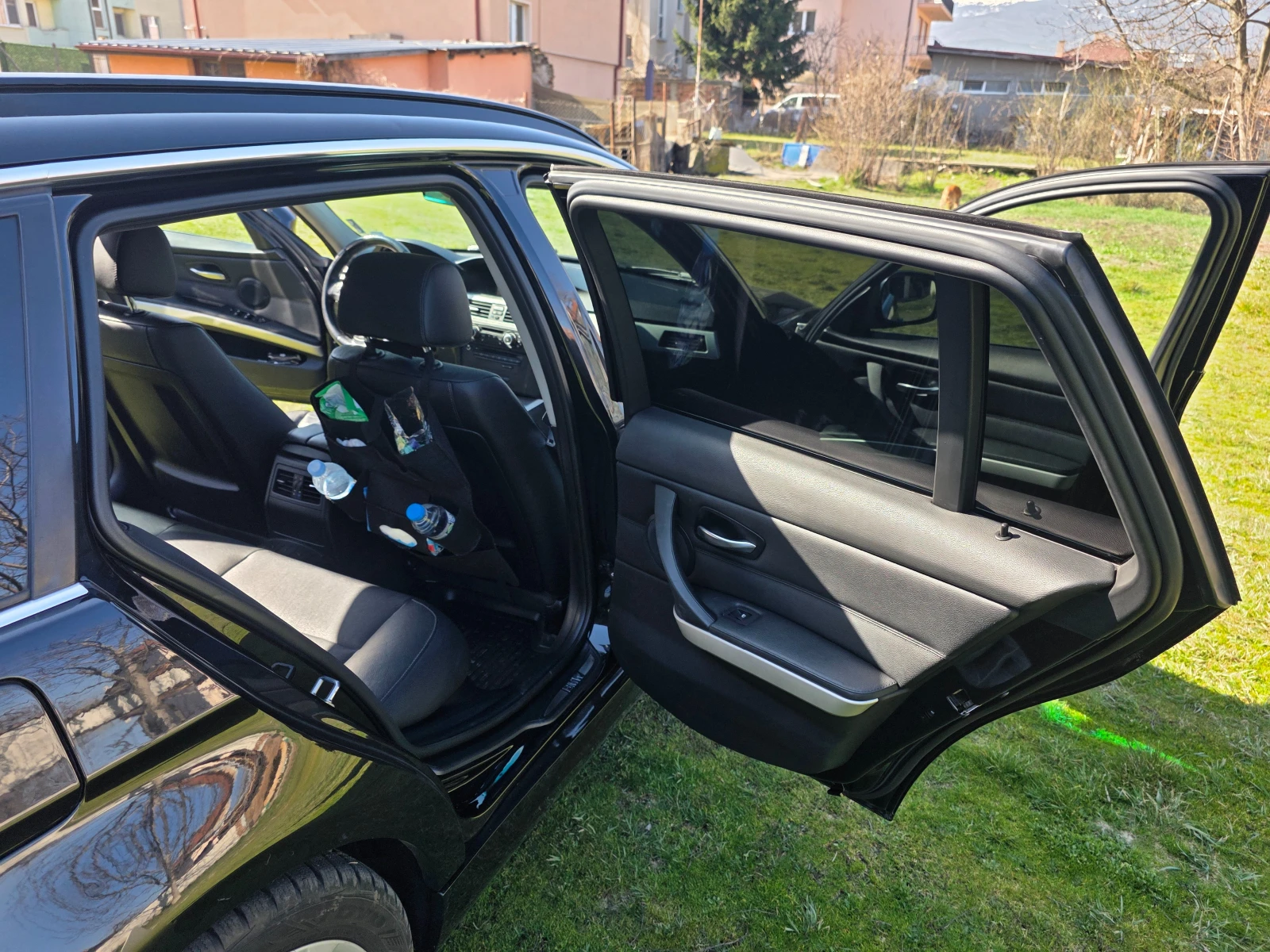 BMW 330 IX, снимка 13 - Автомобили и джипове - 53975127