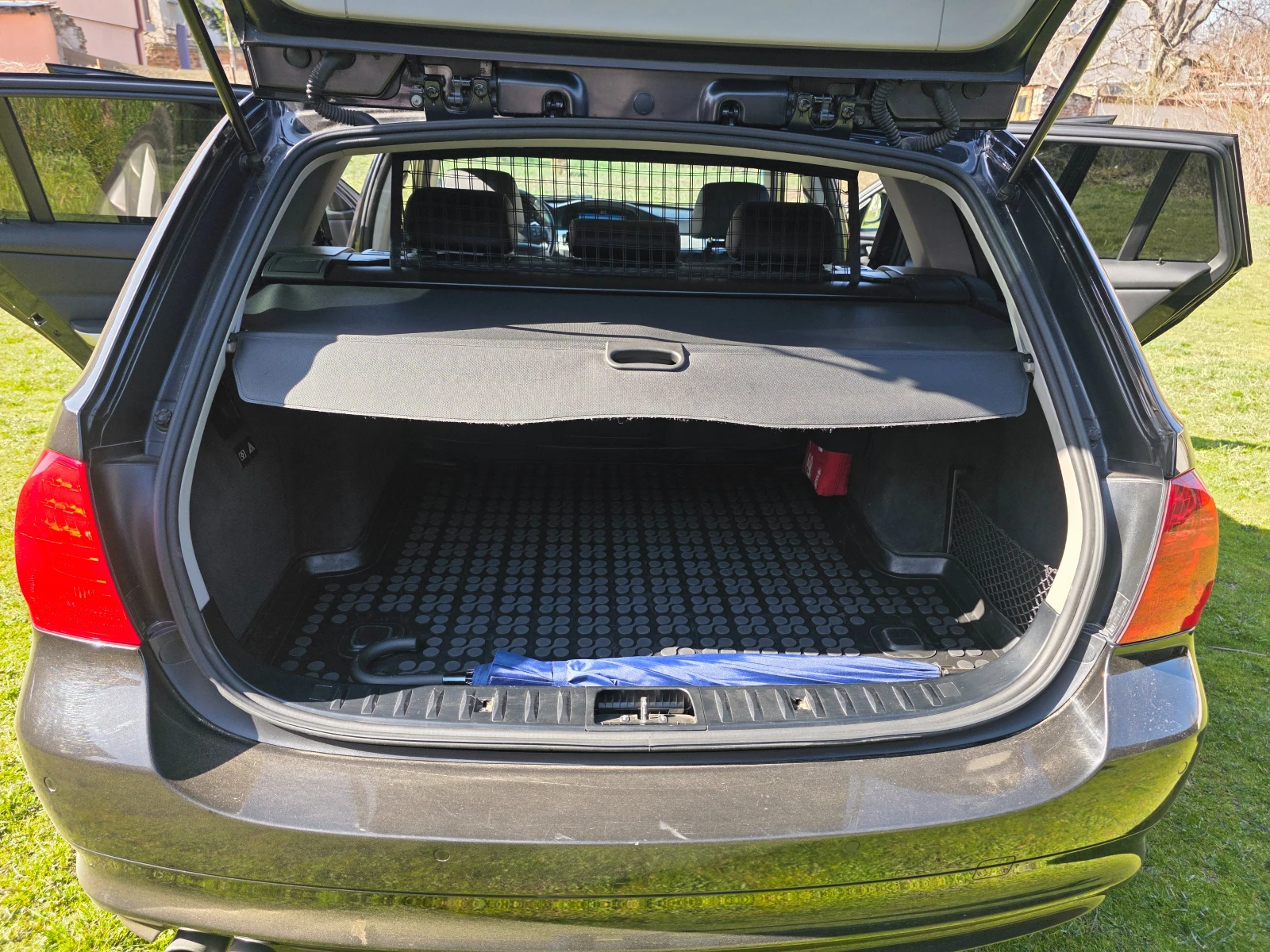 BMW 330 IX, снимка 6 - Автомобили и джипове - 53975127