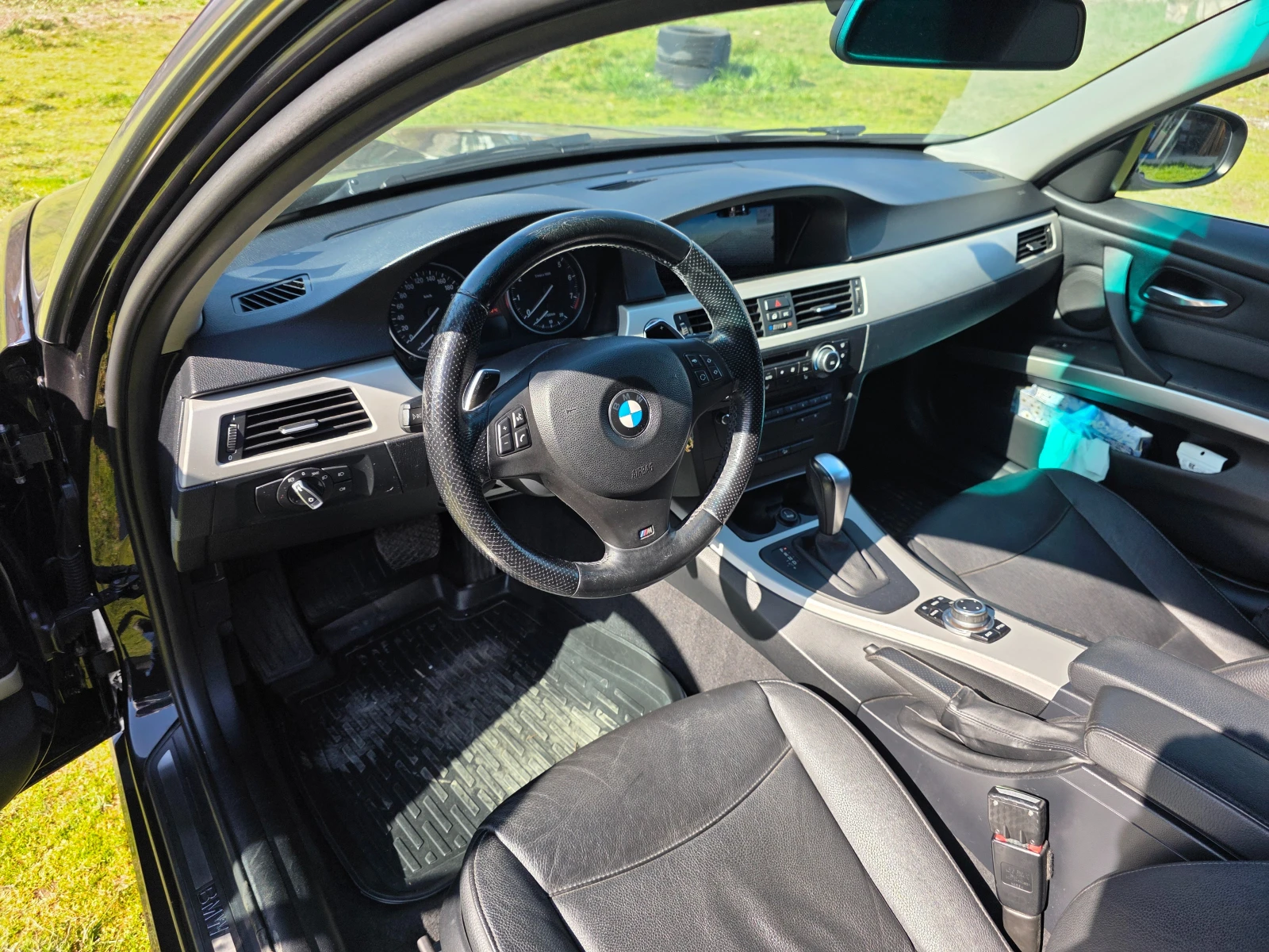 BMW 330 IX, снимка 3 - Автомобили и джипове - 53975127