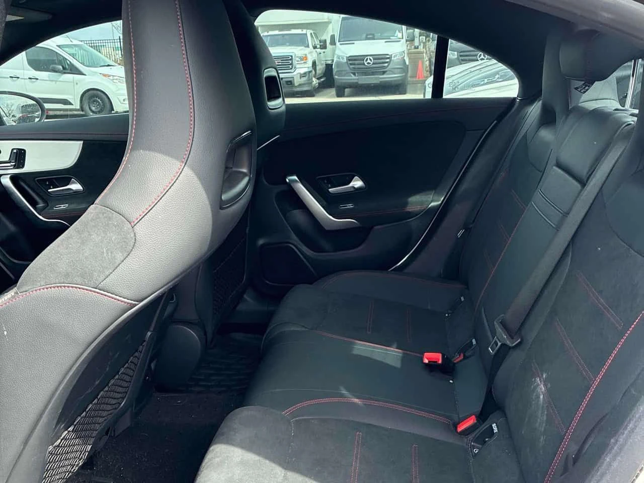 Mercedes-Benz CLA 250 * ГЛАВНО ПРЕДСТАВИТЕЛСТВО* , снимка 12 - Автомобили и джипове - 54095963