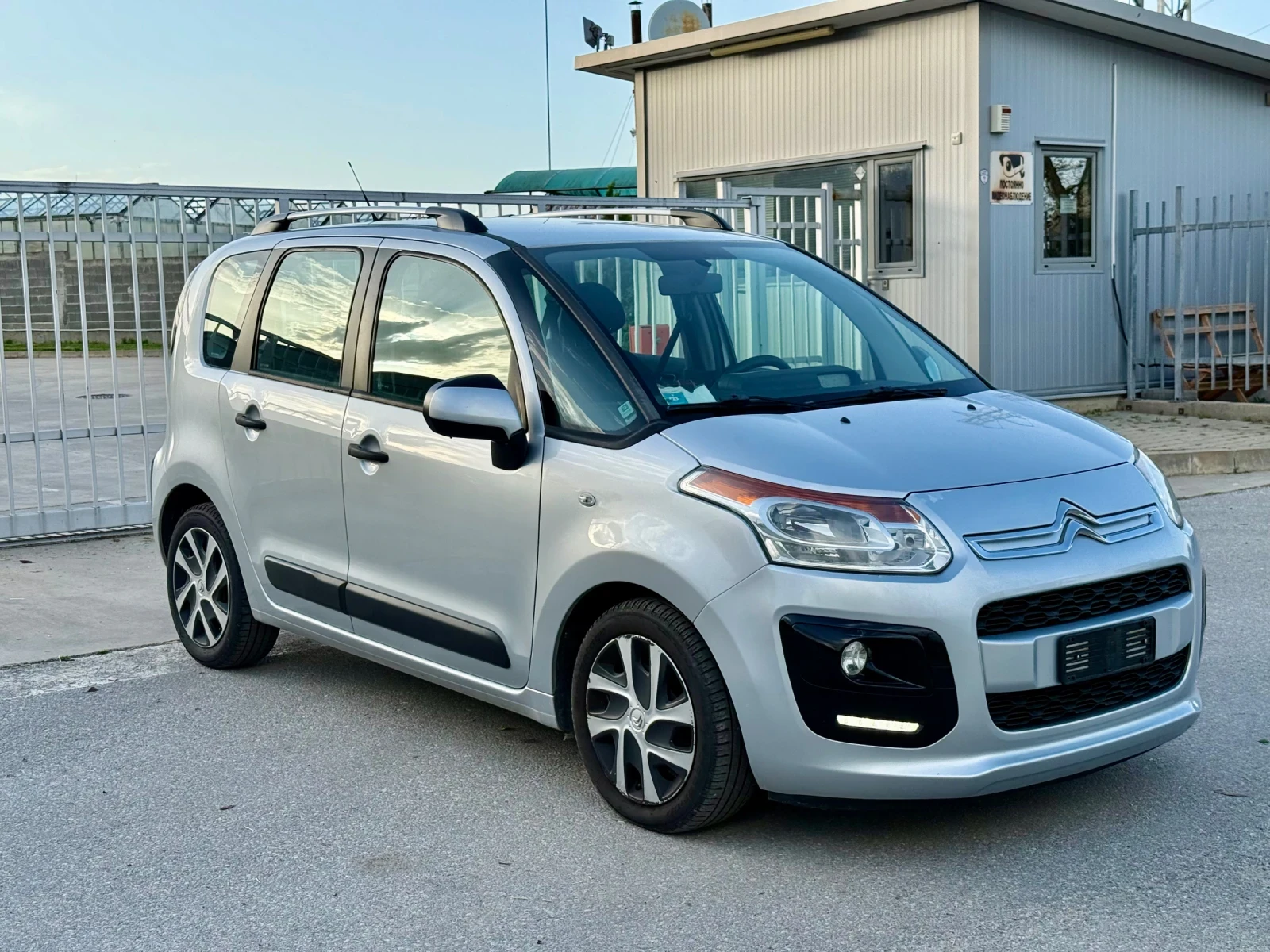 Citroen C3 Picasso 1.6HDI/ 90кс/ , снимка 3 - Автомобили и джипове - 54513808