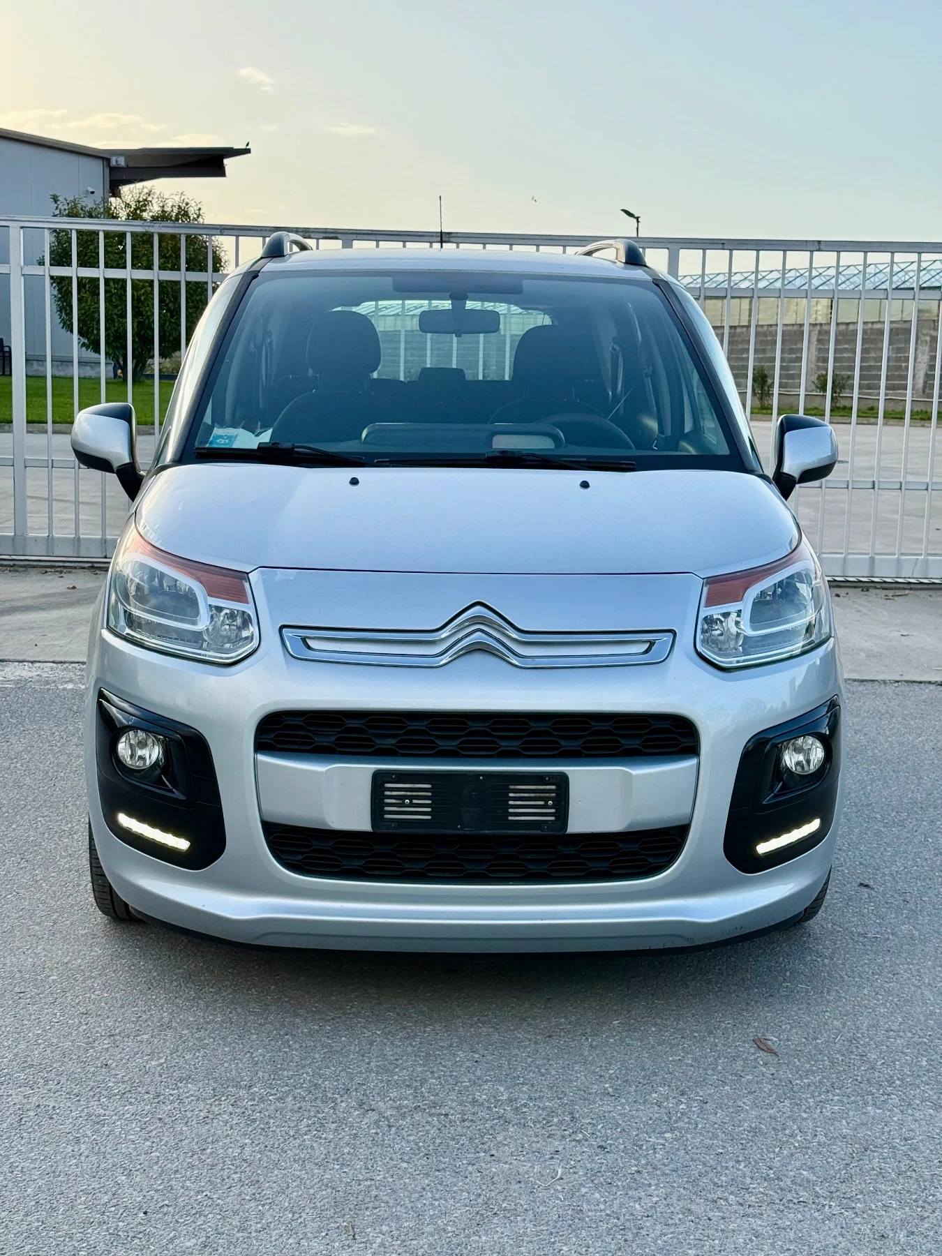 Citroen C3 Picasso 1.6HDI/ 90кс/ , снимка 2 - Автомобили и джипове - 54513808