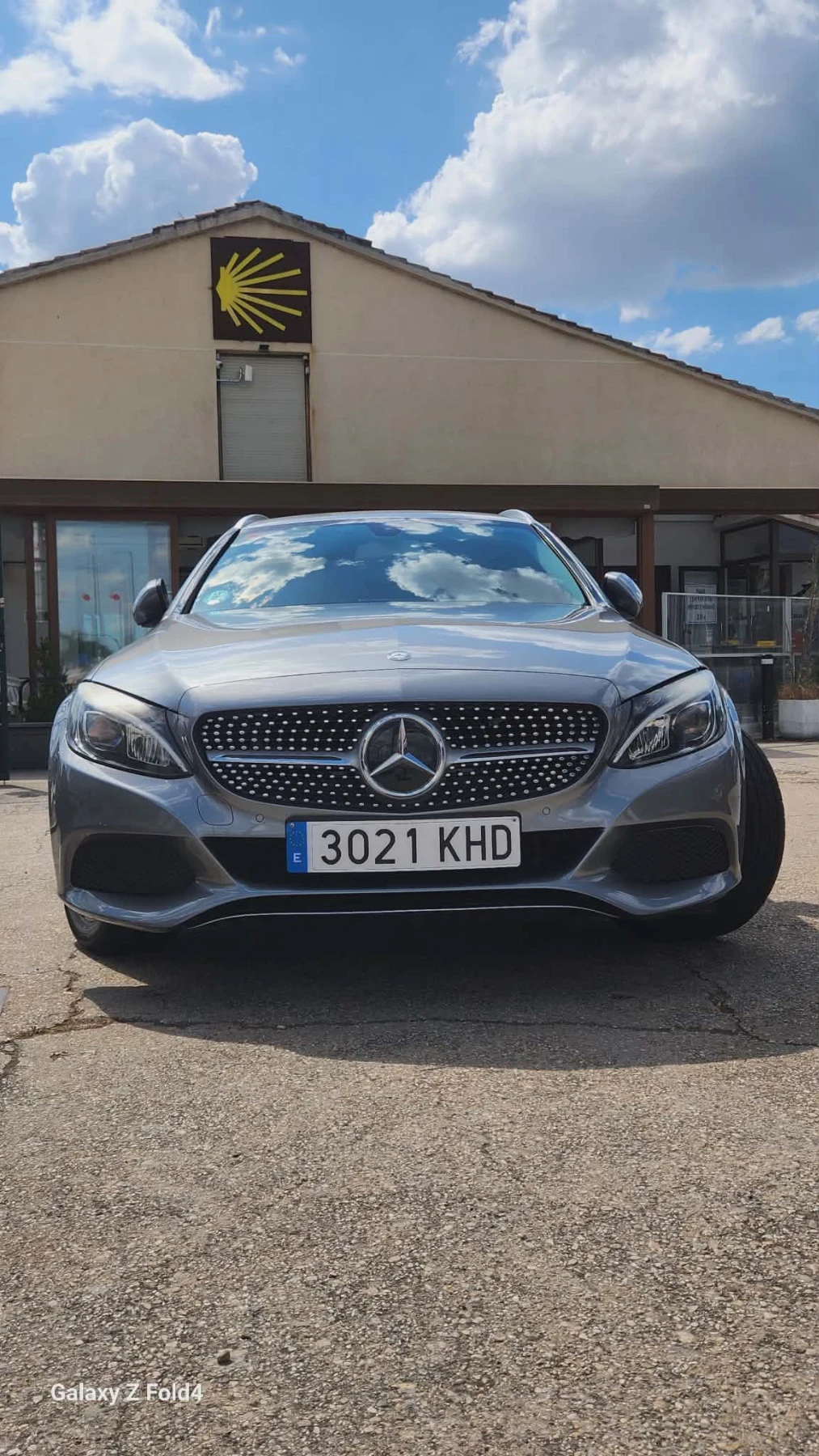 Mercedes-Benz C 200, снимка 4 - Автомобили и джипове - 54970339