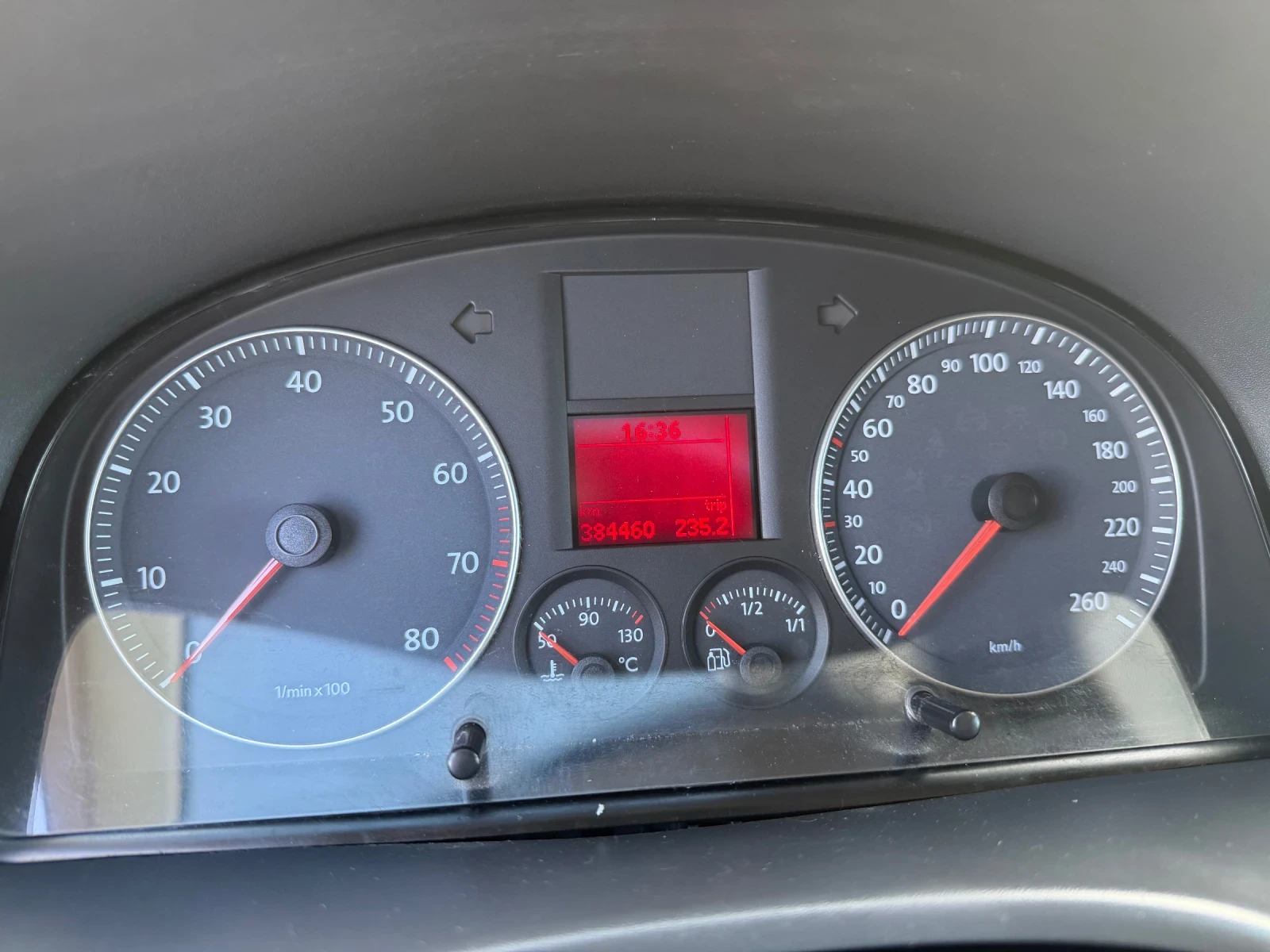 VW Caddy VW Caddy 1.4 LPG, снимка 12 - Автомобили и джипове - 54998262