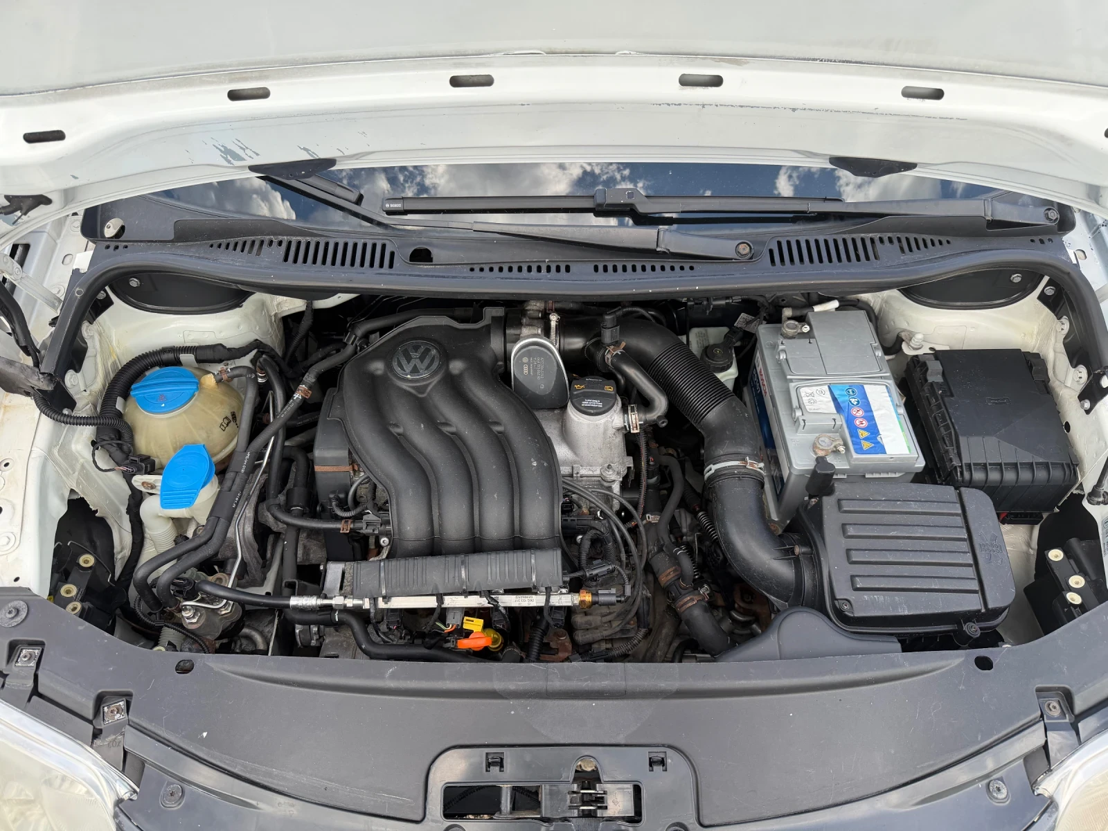VW Caddy VW Caddy 1.4 LPG, снимка 17 - Автомобили и джипове - 54998262