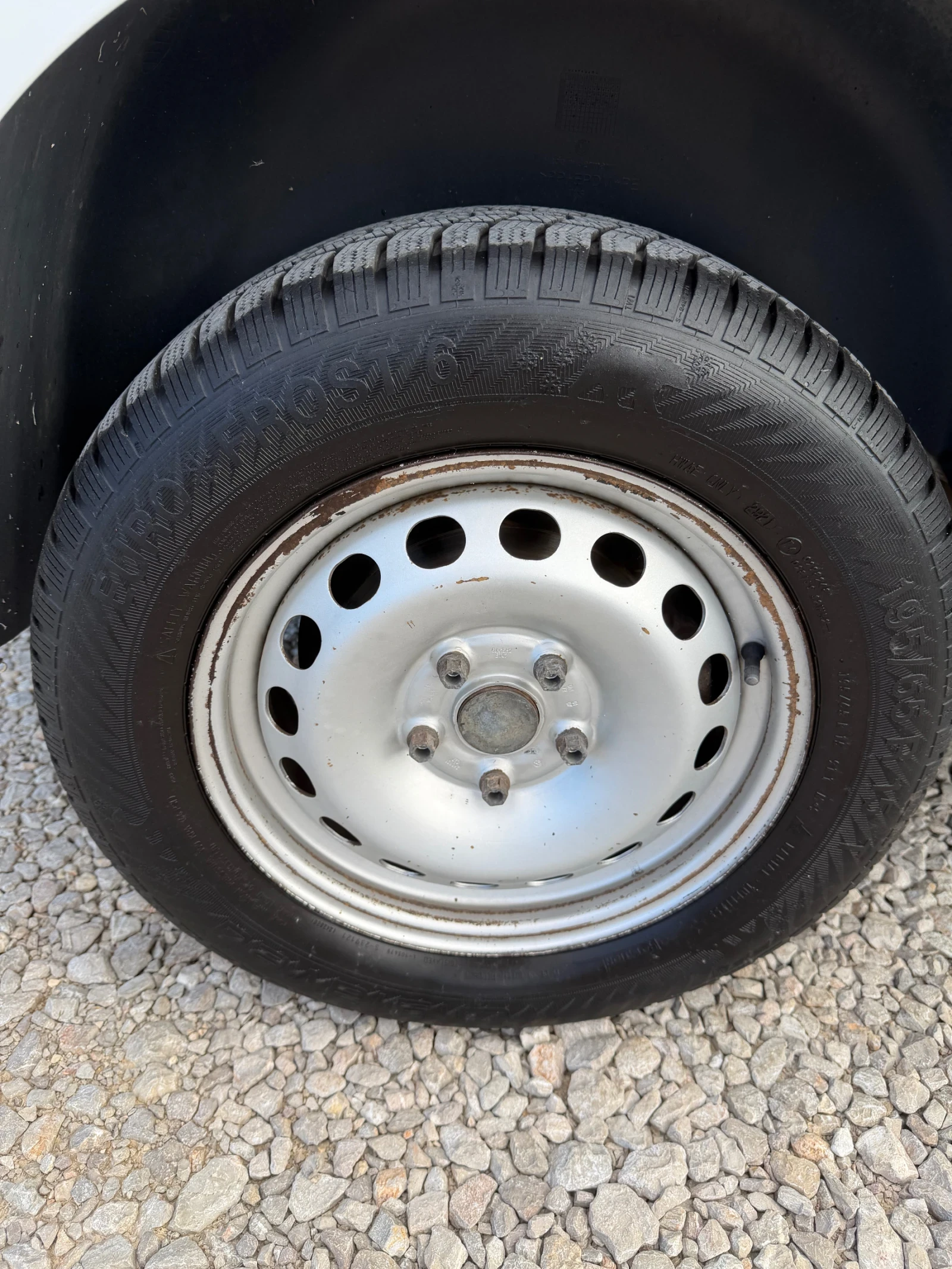 VW Caddy VW Caddy 1.4 LPG, снимка 16 - Автомобили и джипове - 54998262
