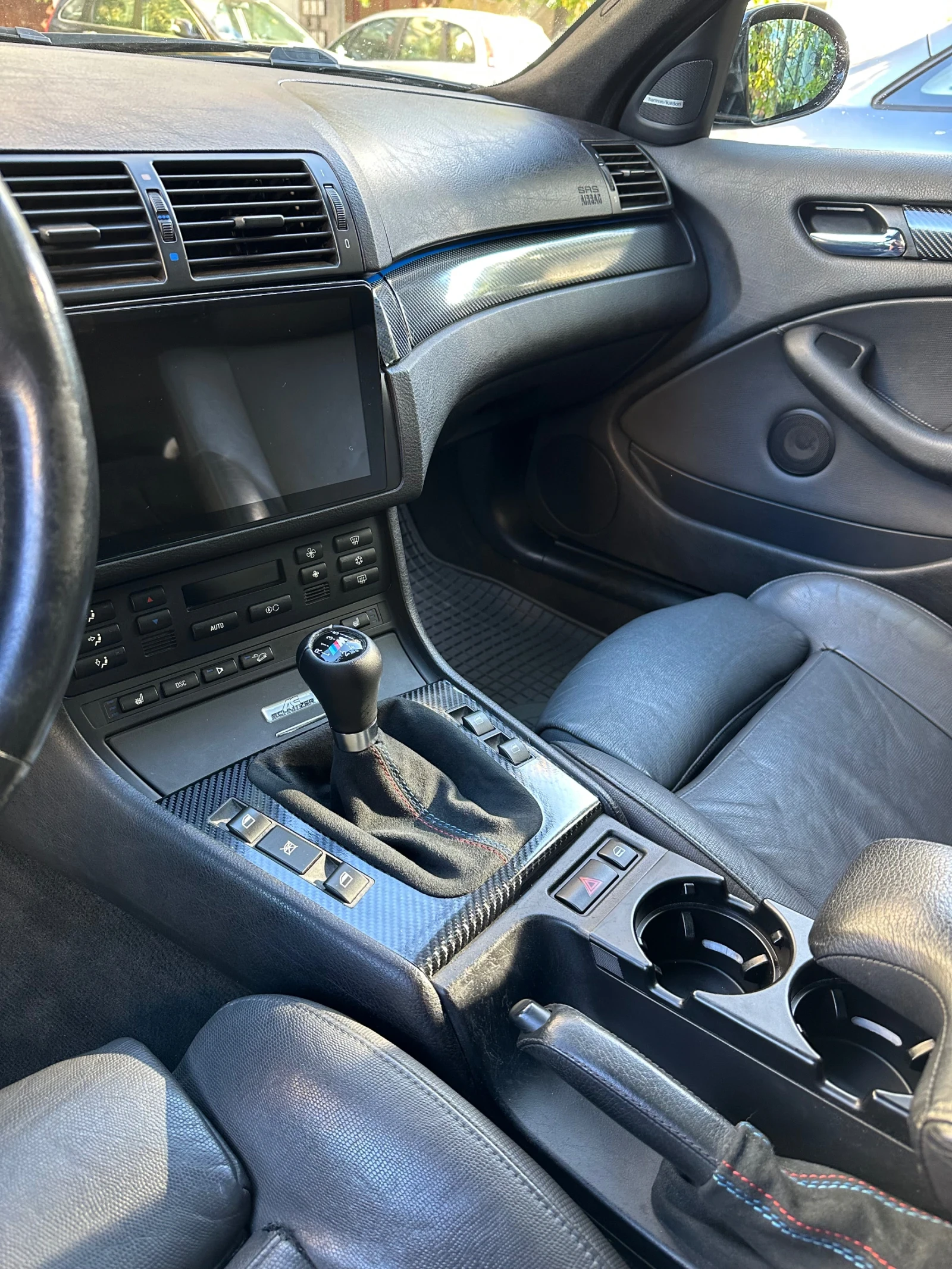 BMW 330 330D 204hp, снимка 11 - Автомобили и джипове - 55019551