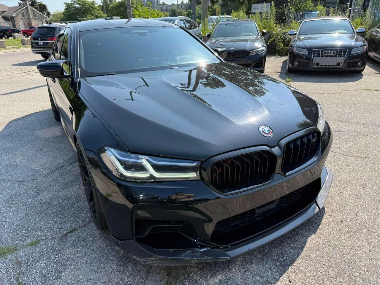 BMW M5 * COMPETITION * ДИСТРОНИК* 360 КАМЕРА* ОБДУХВАНЕ* , снимка 3 - Автомобили и джипове - 55423660