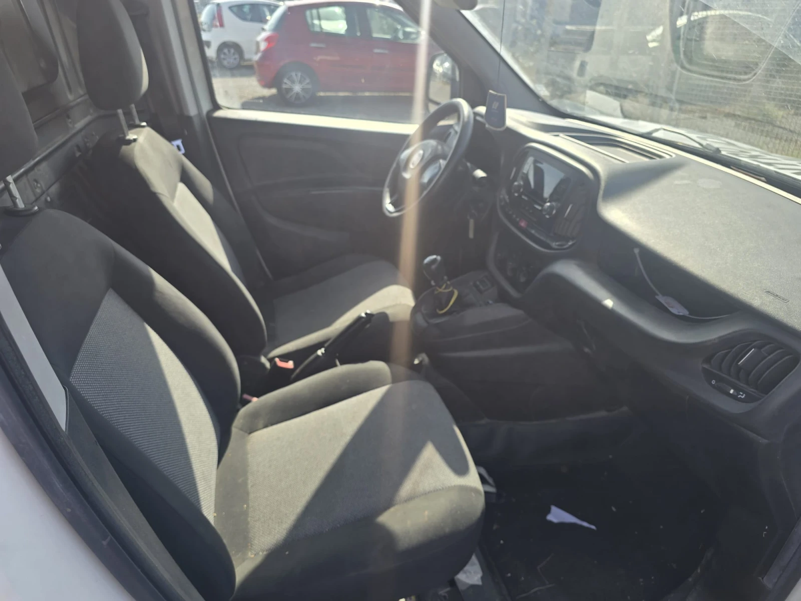 Fiat Doblo 1.6d, снимка 4 - Автомобили и джипове - 55426140