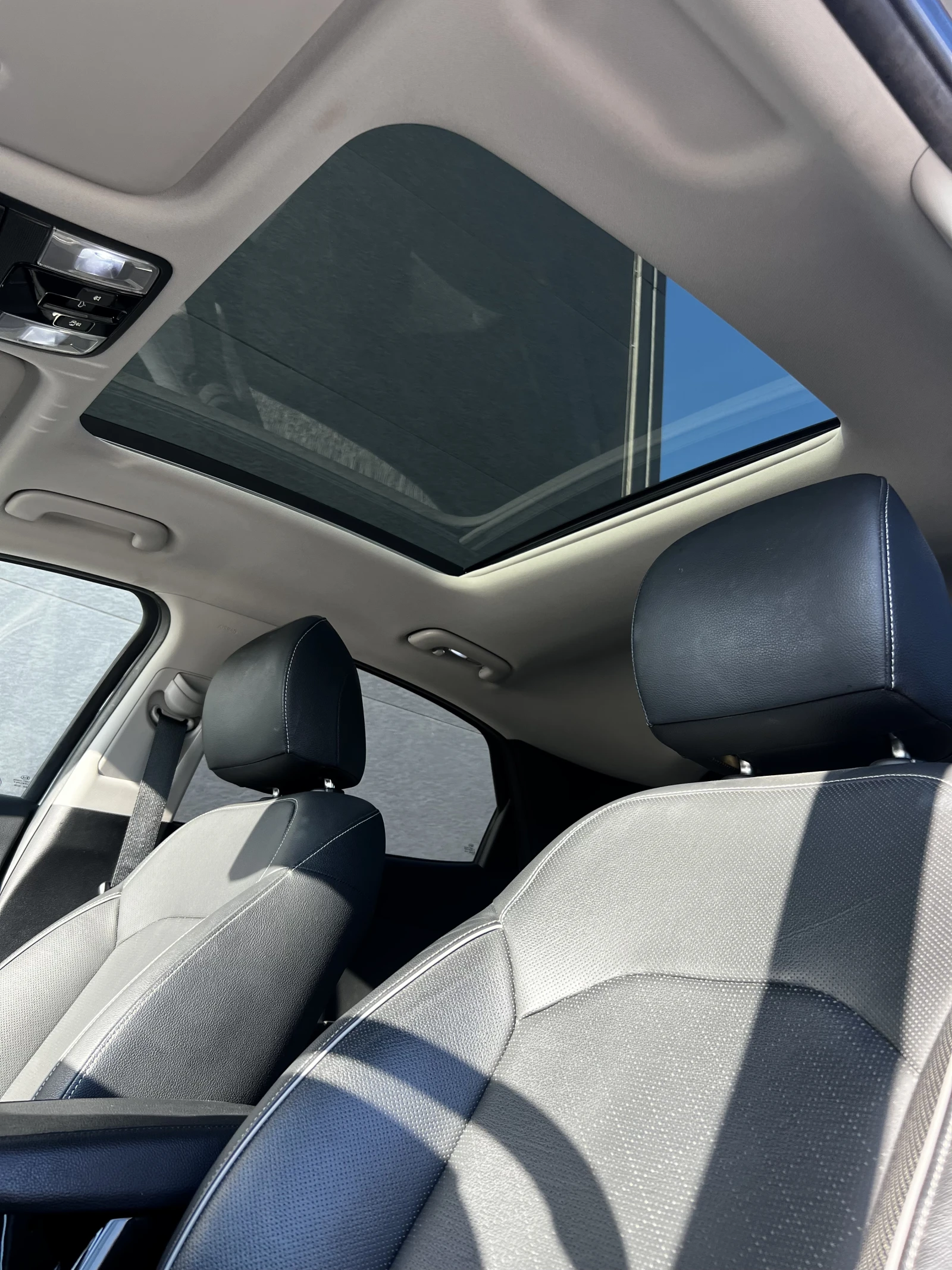 Kia XCeed Plug-In Hybrid Platinum, снимка 15 - Автомобили и джипове - 55623209