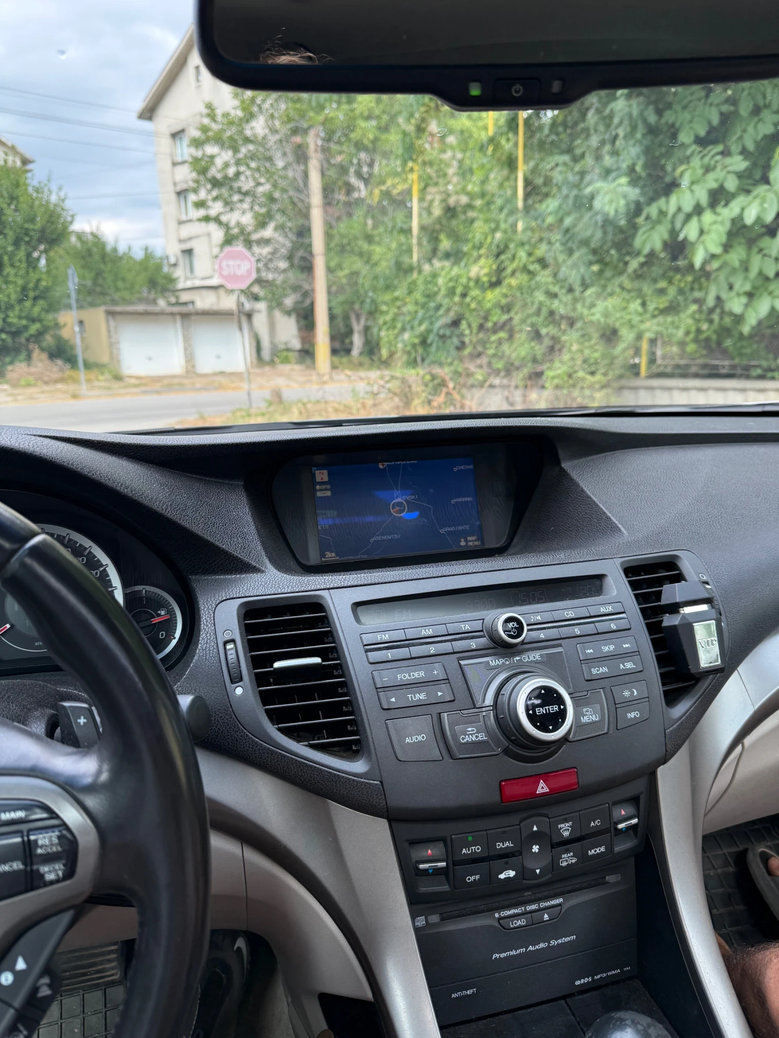 Honda Accord Honda accord Executive + FULL, снимка 10 - Автомобили и джипове - 55655249