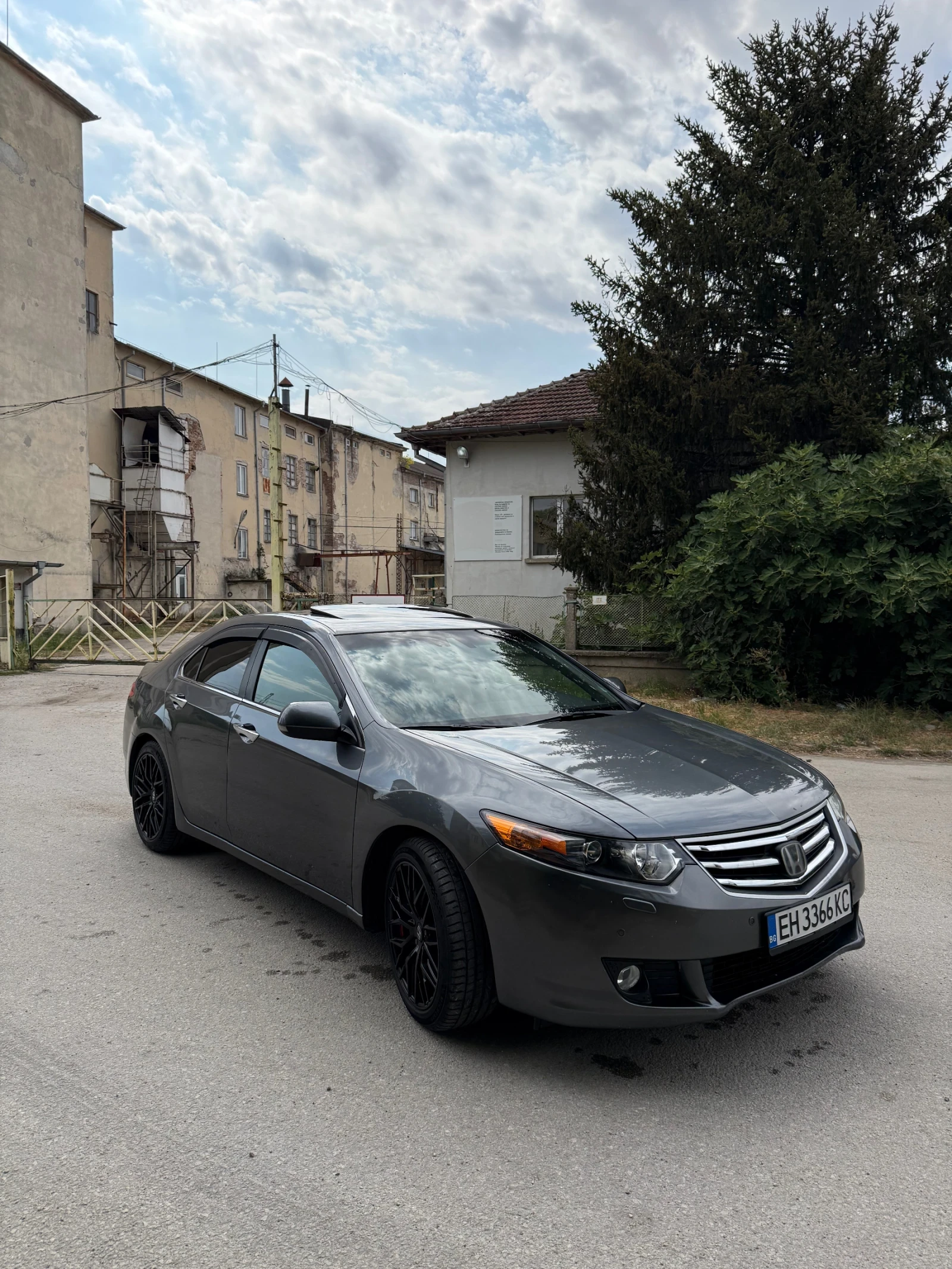 Honda Accord Honda accord Executive + FULL, снимка 2 - Автомобили и джипове - 55655249