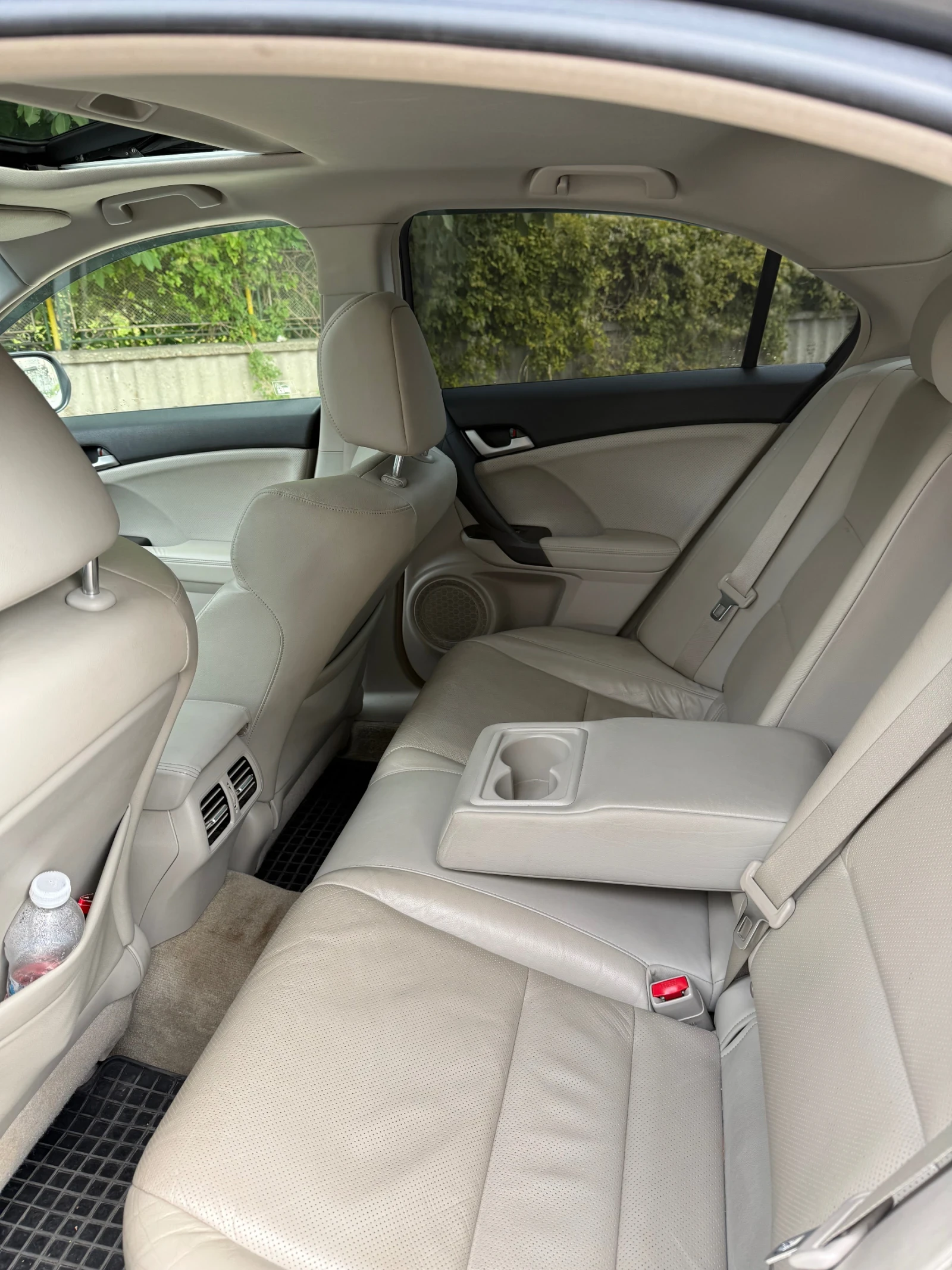 Honda Accord Honda accord Executive + FULL, снимка 6 - Автомобили и джипове - 55655249