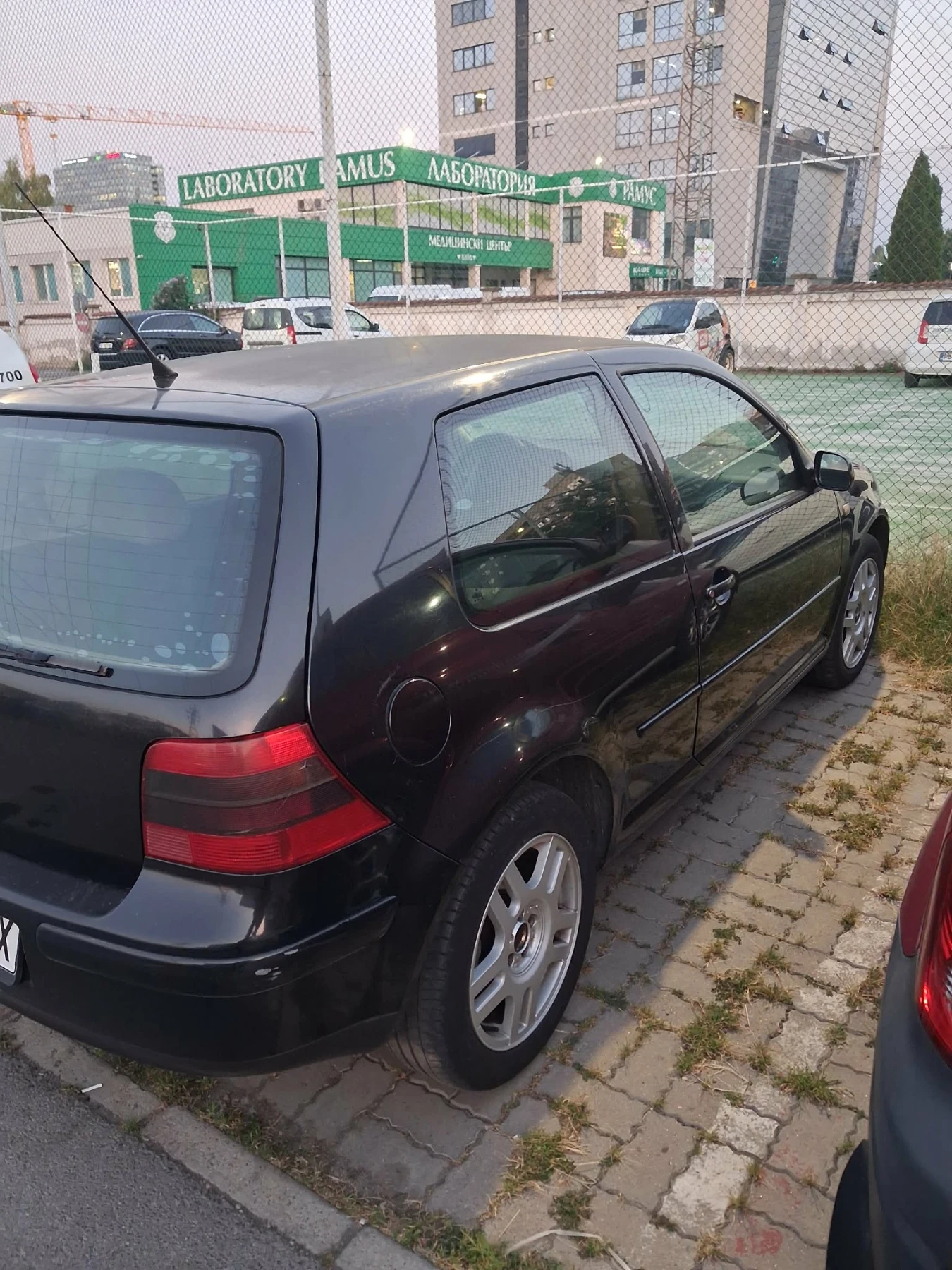 VW Golf 4, снимка 2 - Автомобили и джипове - 56127984