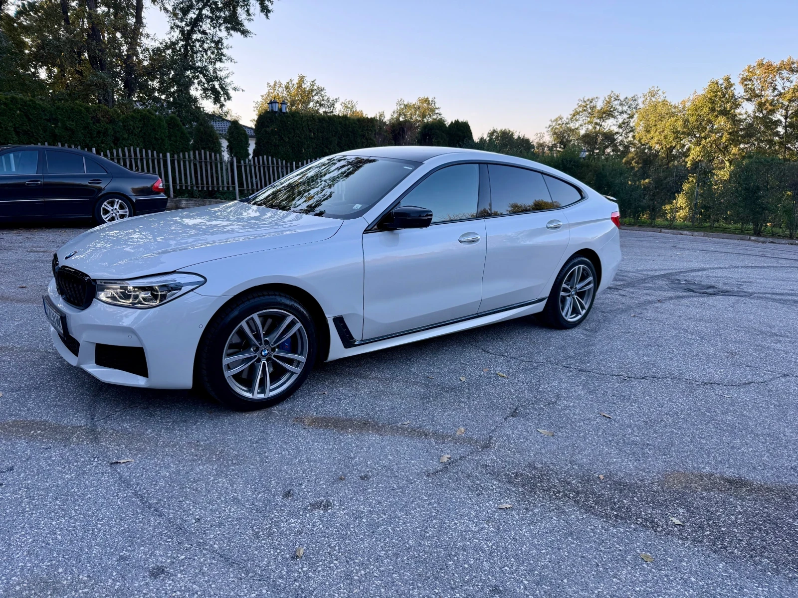 BMW 630 GT/630D/M-PACK/HUD/, снимка 2 - Автомобили и джипове - 56172350
