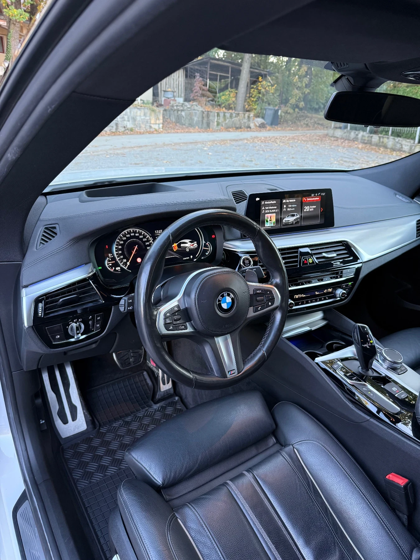 BMW 630 GT/630D/M-PACK/HUD/, снимка 12 - Автомобили и джипове - 56172350