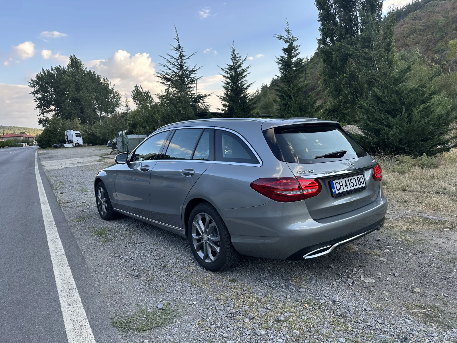 Mercedes-Benz C 220 d, снимка 7 - Автомобили и джипове - 56316202