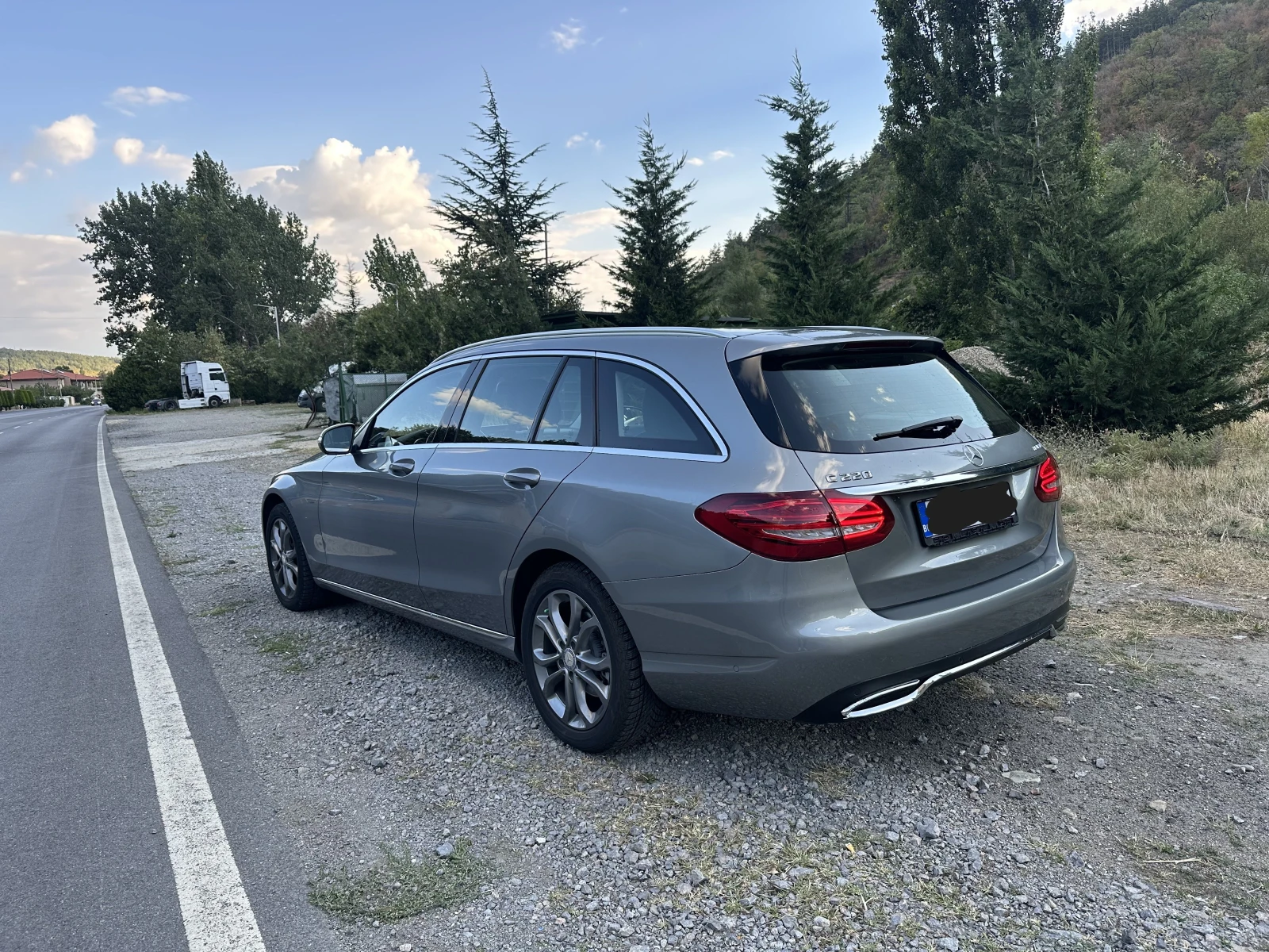 Mercedes-Benz C 220 d, снимка 7 - Автомобили и джипове - 56316202