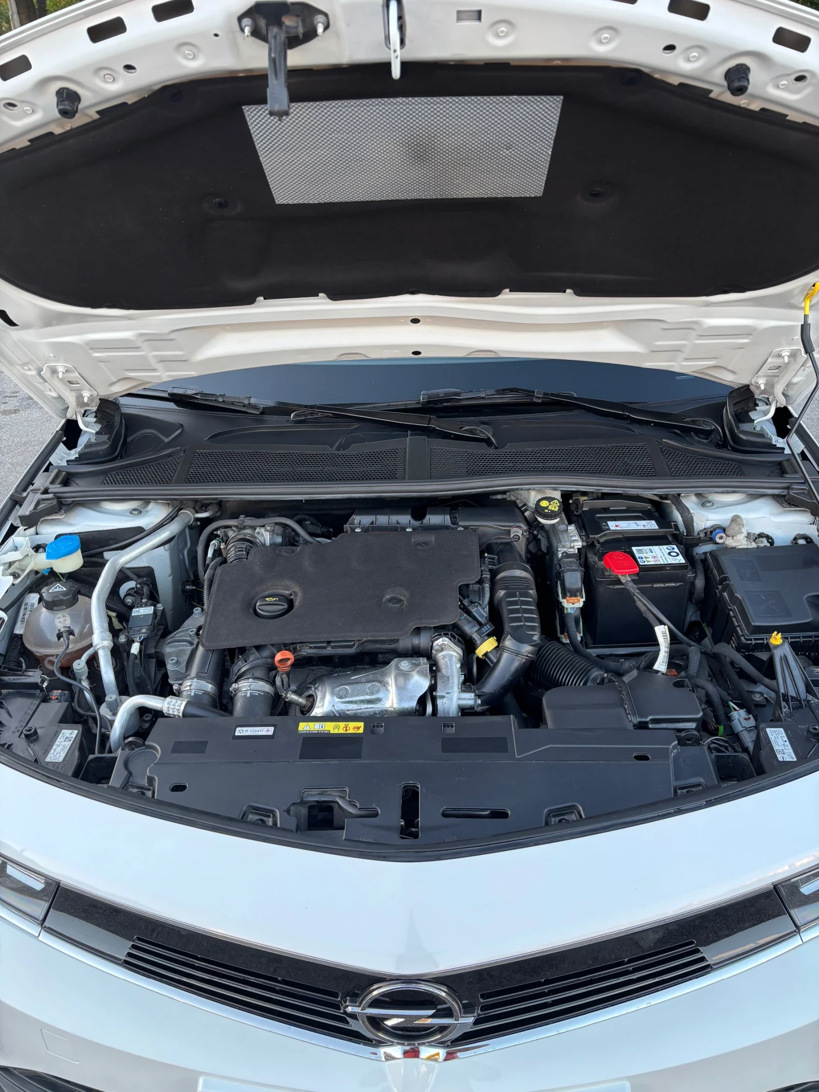 Opel Astra L   1.5  дизел, снимка 9 - Автомобили и джипове - 56340585