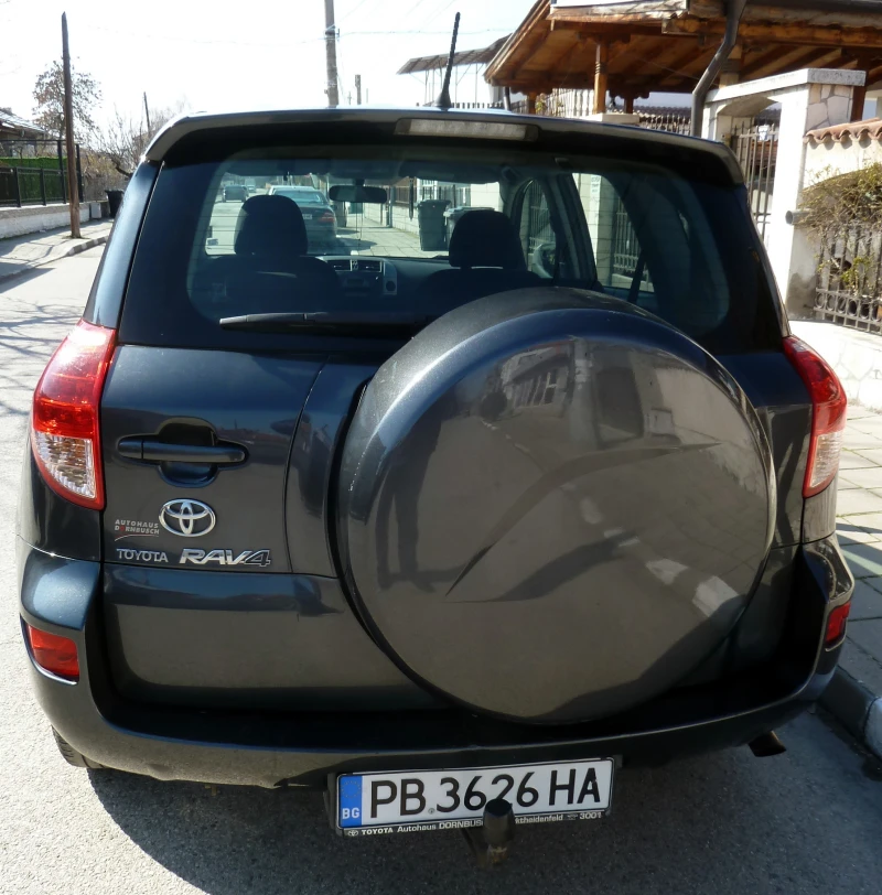 Toyota Rav4, снимка 8 - Автомобили и джипове - 49255246