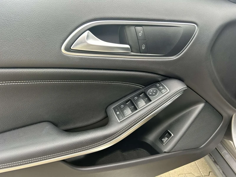 Mercedes-Benz GLA 220 4 matic* off-road* , снимка 10 - Автомобили и джипове - 52592869