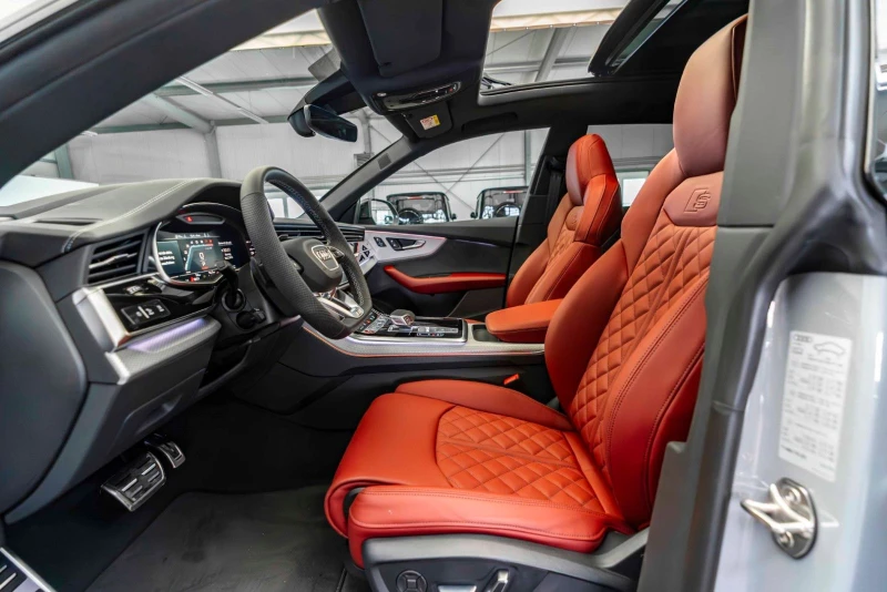 Audi SQ8 QUATTRO NAVI PANO HEAD UP 360 CAMERA , снимка 6 - Автомобили и джипове - 51508908