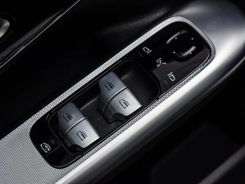 Mercedes-Benz EQE 350 SUV/AMG/4-MATIC/NIGHT/PANO/BURMESTER/360/, снимка 6 - Автомобили и джипове - 52073028