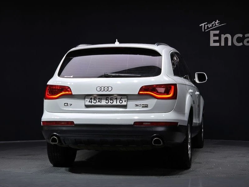 Audi Q7 3.0 TDI Quattro| 245к.с.| ВКЛ.ТЕХНОТЕСТ, снимка 4 - Автомобили и джипове - 55687849