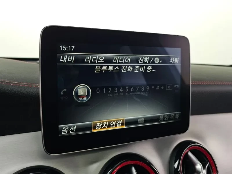 Mercedes-Benz GLA 45 AMG 4Matic, снимка 16 - Автомобили и джипове - 56067323