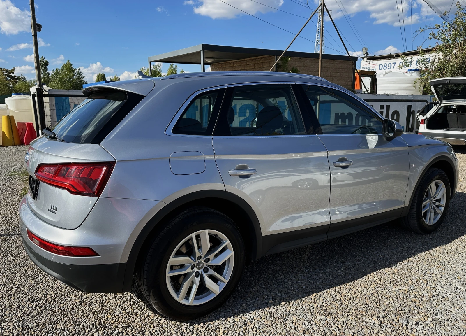 Audi Q5 2.0TDI QUATTRO/NAVI/LED/XENON - изображение 4