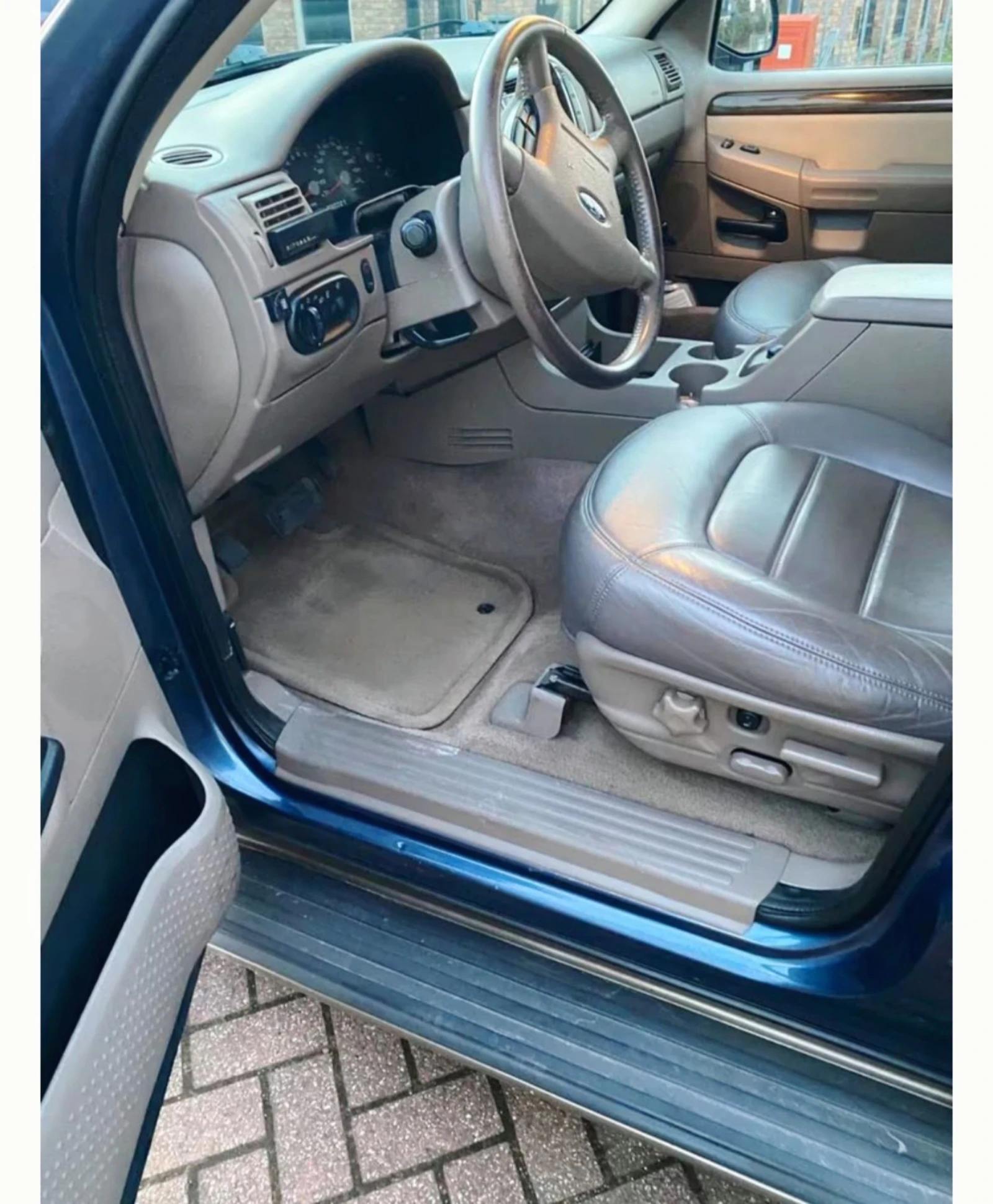 Ford Explorer 4.6, LPG 4x4, снимка 8 - Автомобили и джипове - 53911546