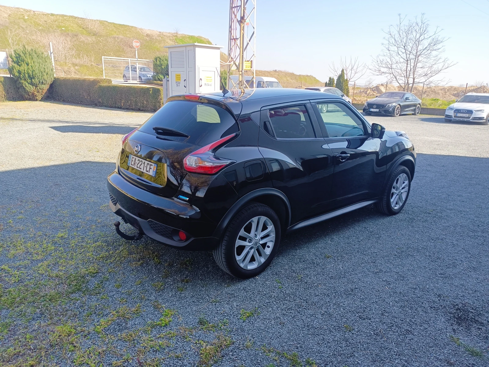 Nissan Juke 1.5DCI, снимка 5 - Автомобили и джипове - 53911878