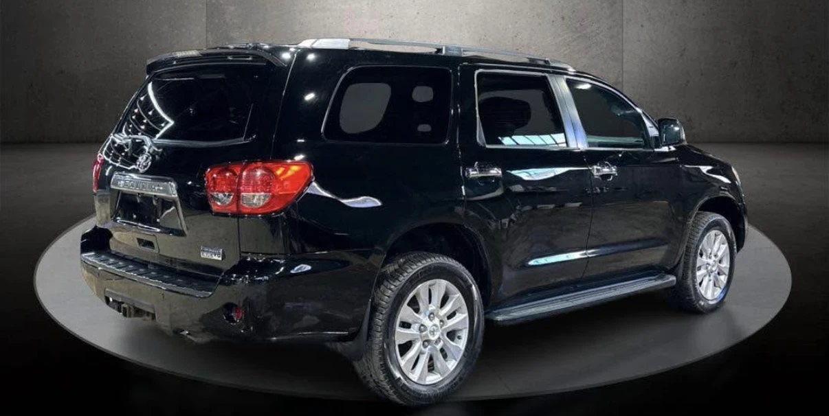 Toyota Sequoia PLATINUM * 4WD * 7 МЕСТА * CARFAX * , снимка 3 - Автомобили и джипове - 54144872