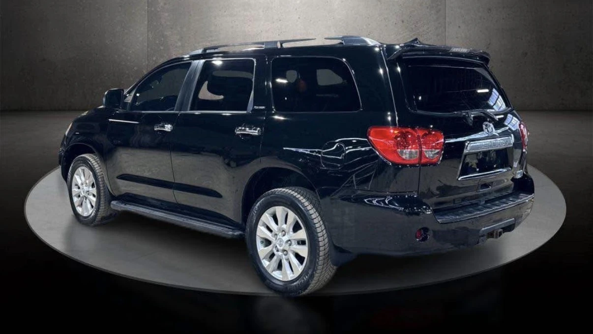 Toyota Sequoia PLATINUM * 4WD * 7 МЕСТА * CARFAX * , снимка 4 - Автомобили и джипове - 54144872