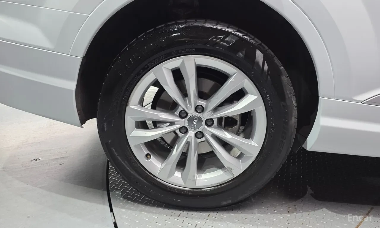 Audi Q7 4M | 45 TFSI | QUATTRO | ПАНОРАМА | VIRTUAL CP, снимка 5 - Автомобили и джипове - 55146584