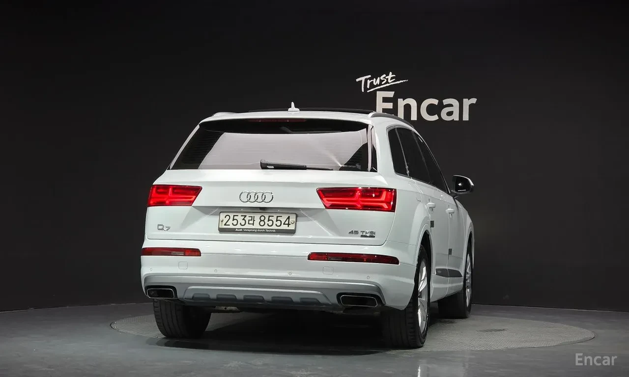 Audi Q7 4M | 45 TFSI | QUATTRO | ПАНОРАМА | VIRTUAL CP, снимка 4 - Автомобили и джипове - 55146584
