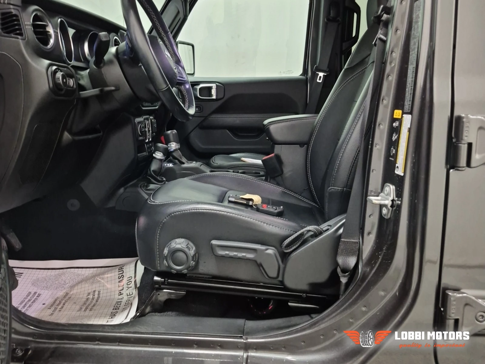 Jeep Wrangler, снимка 5 - Автомобили и джипове - 55928770