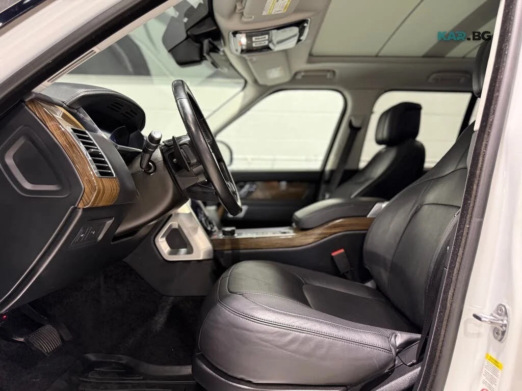 Land Rover Range rover HUD * 360 * АвтоКредит * (ЦЕНА ДО БГ), снимка 11 - Автомобили и джипове - 56121592