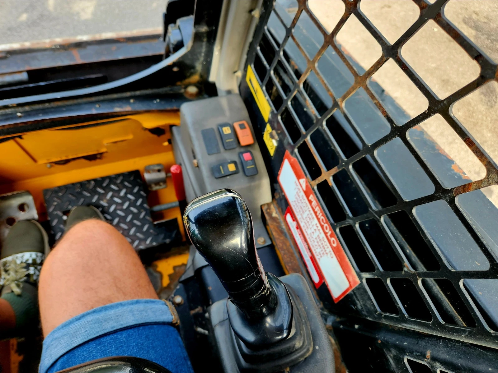    JCB 180THF | Mobile.bg   14