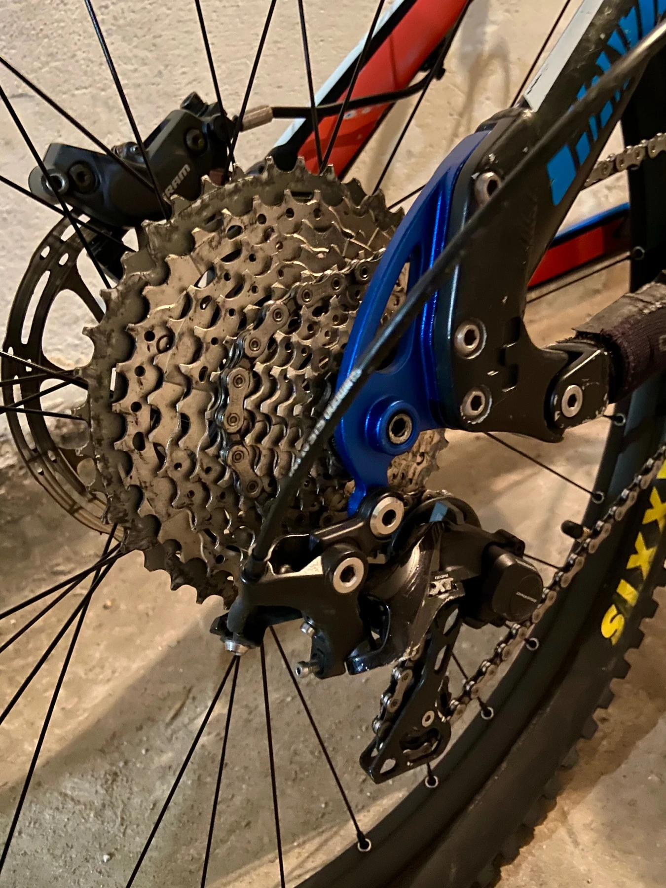 ��������� Cube Hanzz Pro | Mobile.bg � ����������� 10