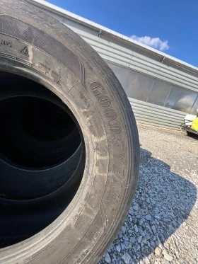 Гуми, снимка 15