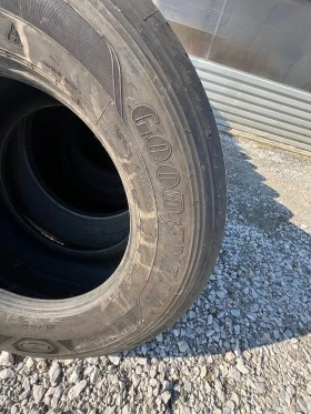 Гуми, снимка 11