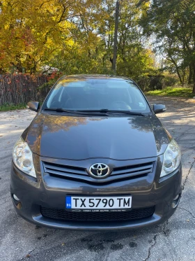 Toyota Auris  - изображение 9