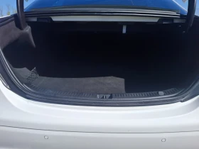 Mercedes-Benz E 200 4MATIC, снимка 7